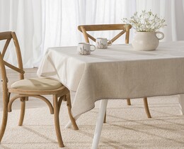 Linen Tablecloth mit Lace