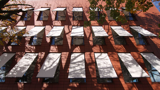 
										Sonnenschutz Balkonmarkisen
																						