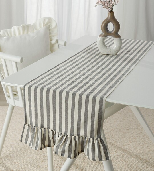 Tisch Runner mit Frill 40x160 cm